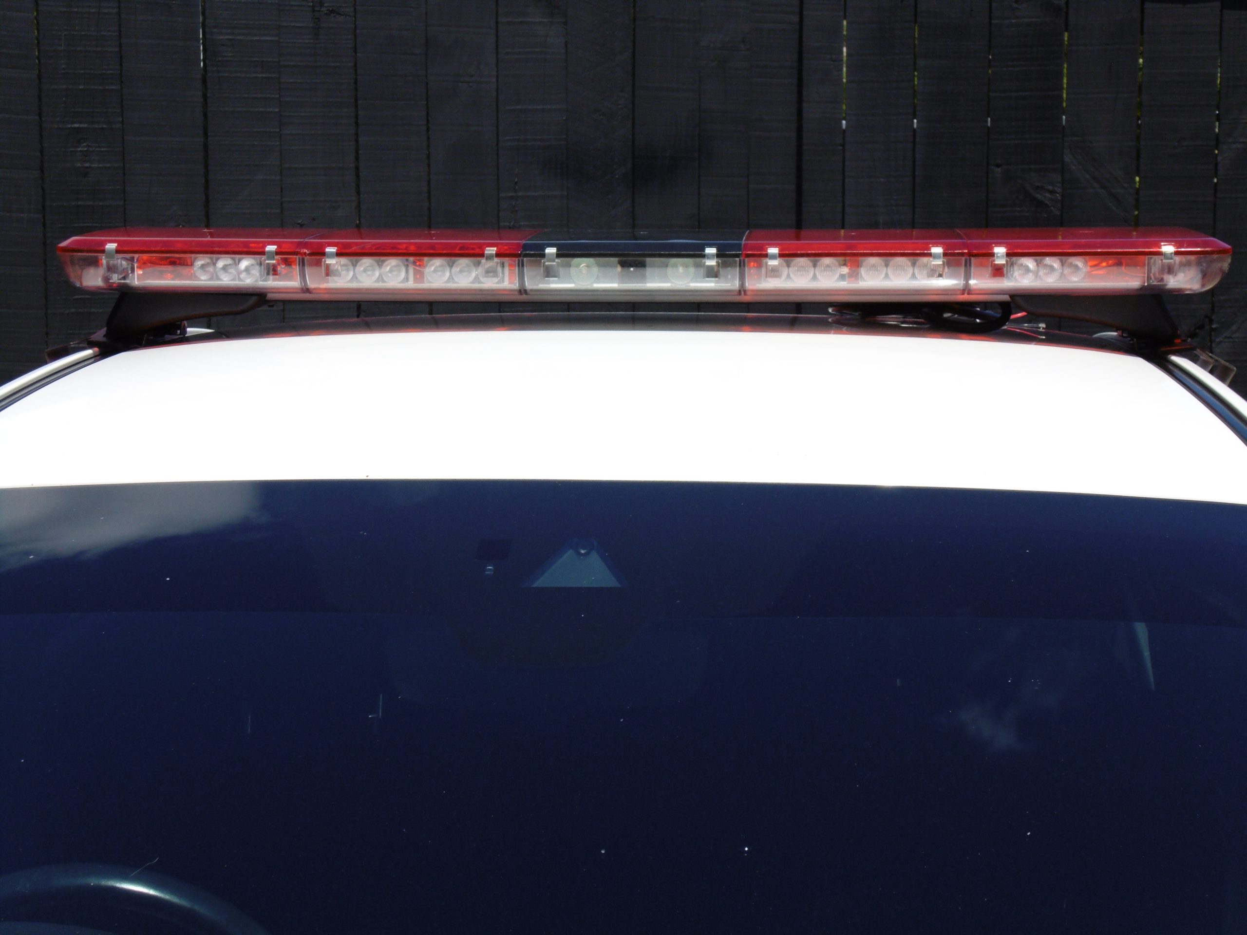 SPECTRA RED LED LIGHTBAR & 100W SIREN UNIT