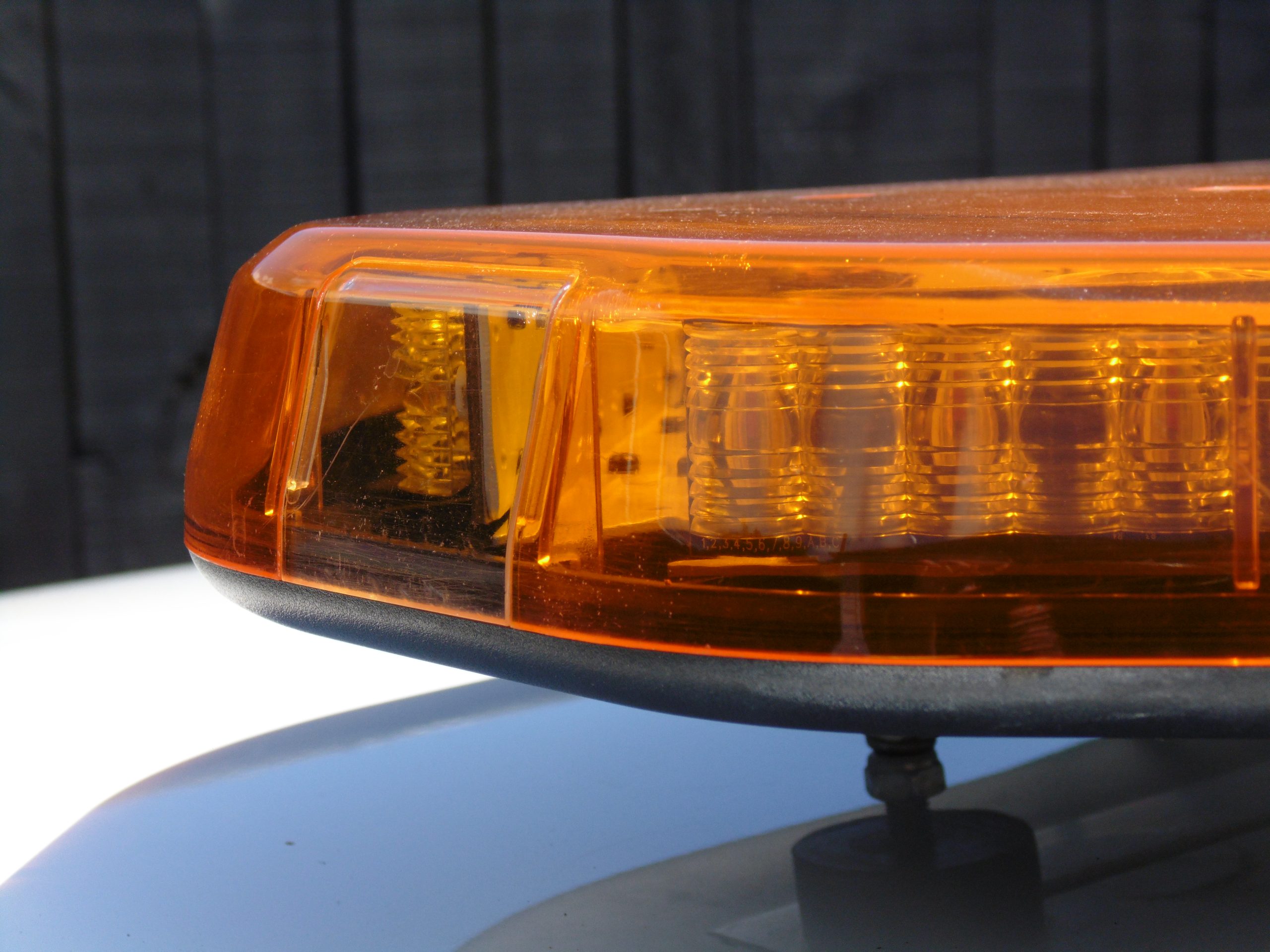 NARVA LEGION AMBER LED LIGHTBAR - Image 3